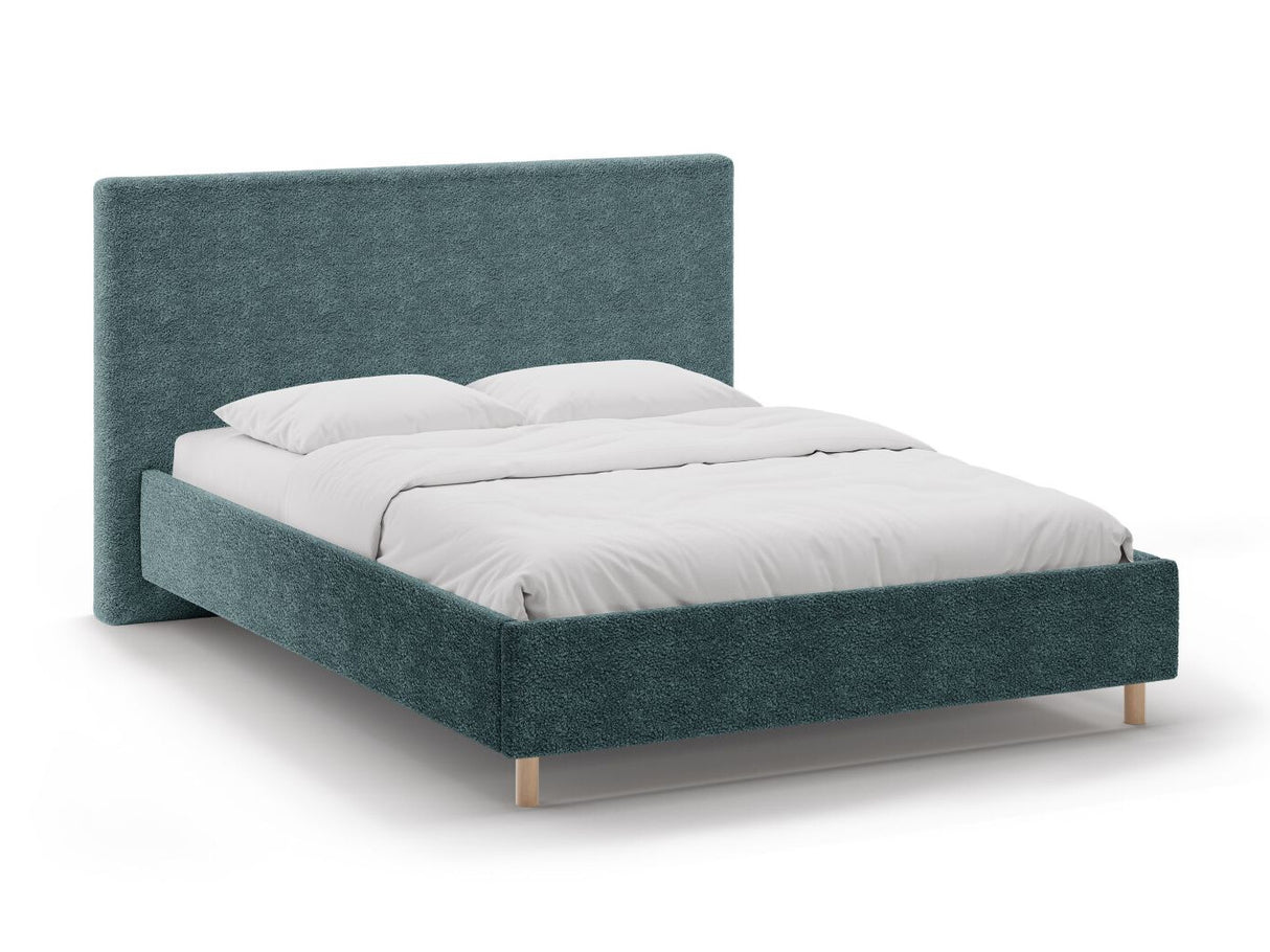 Gulta 640736