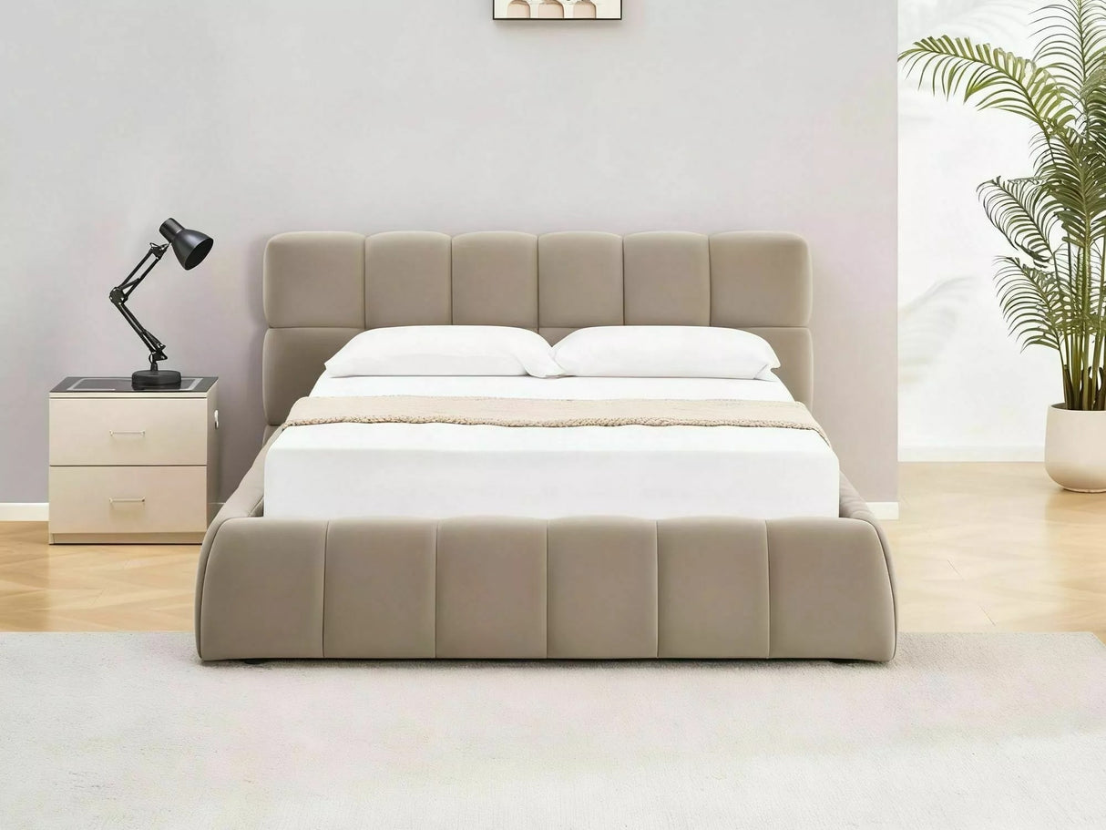 Gulta 663648 4850309